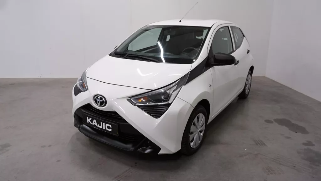 Toyota Aygo 1.0 VVT-i x-play